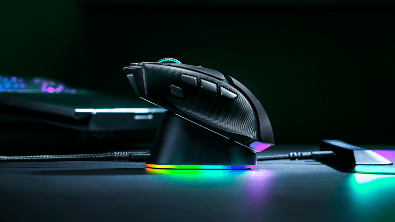 Razer Basilisk V4 Pro mat.jpg